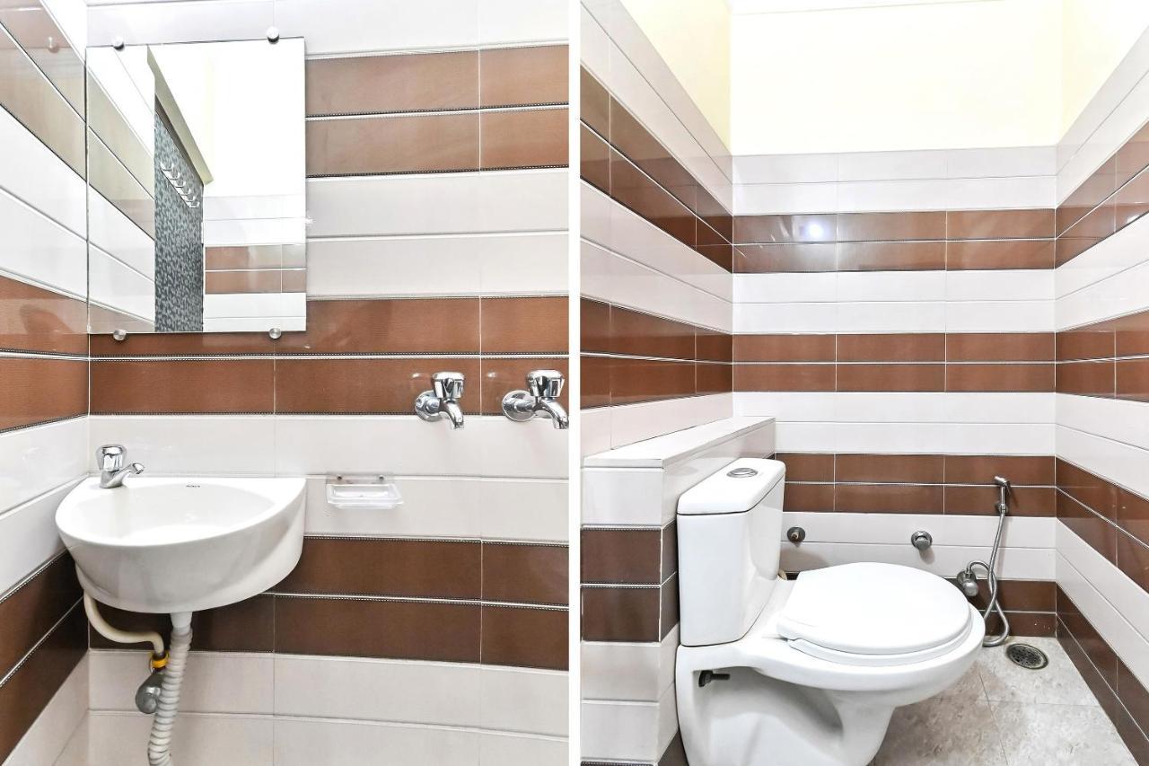 Oyo 49672 Hotel Galaxy Moradabad Ngoại thất bức ảnh